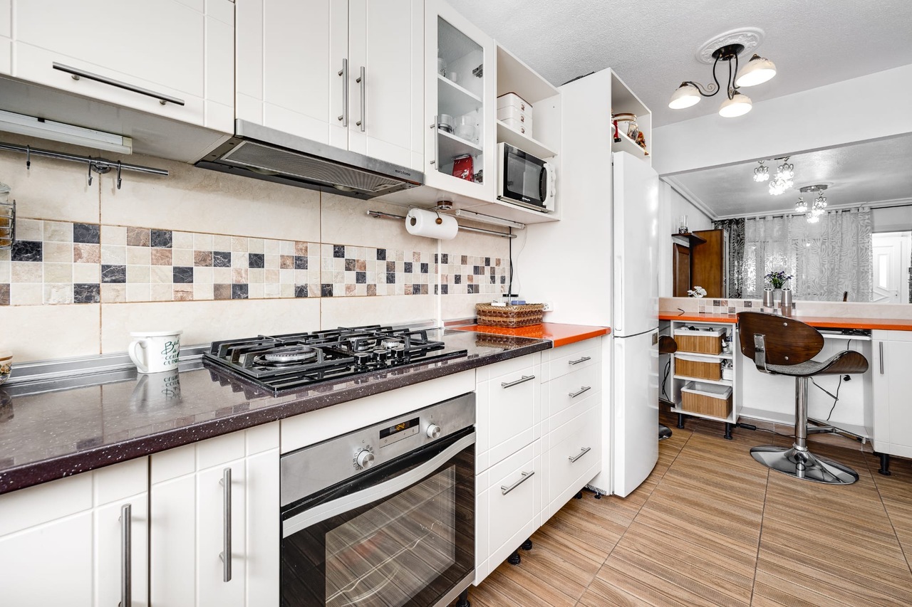 3 Bed, 2 Bath, HouseFor Sale, Torrevieja, Alicante