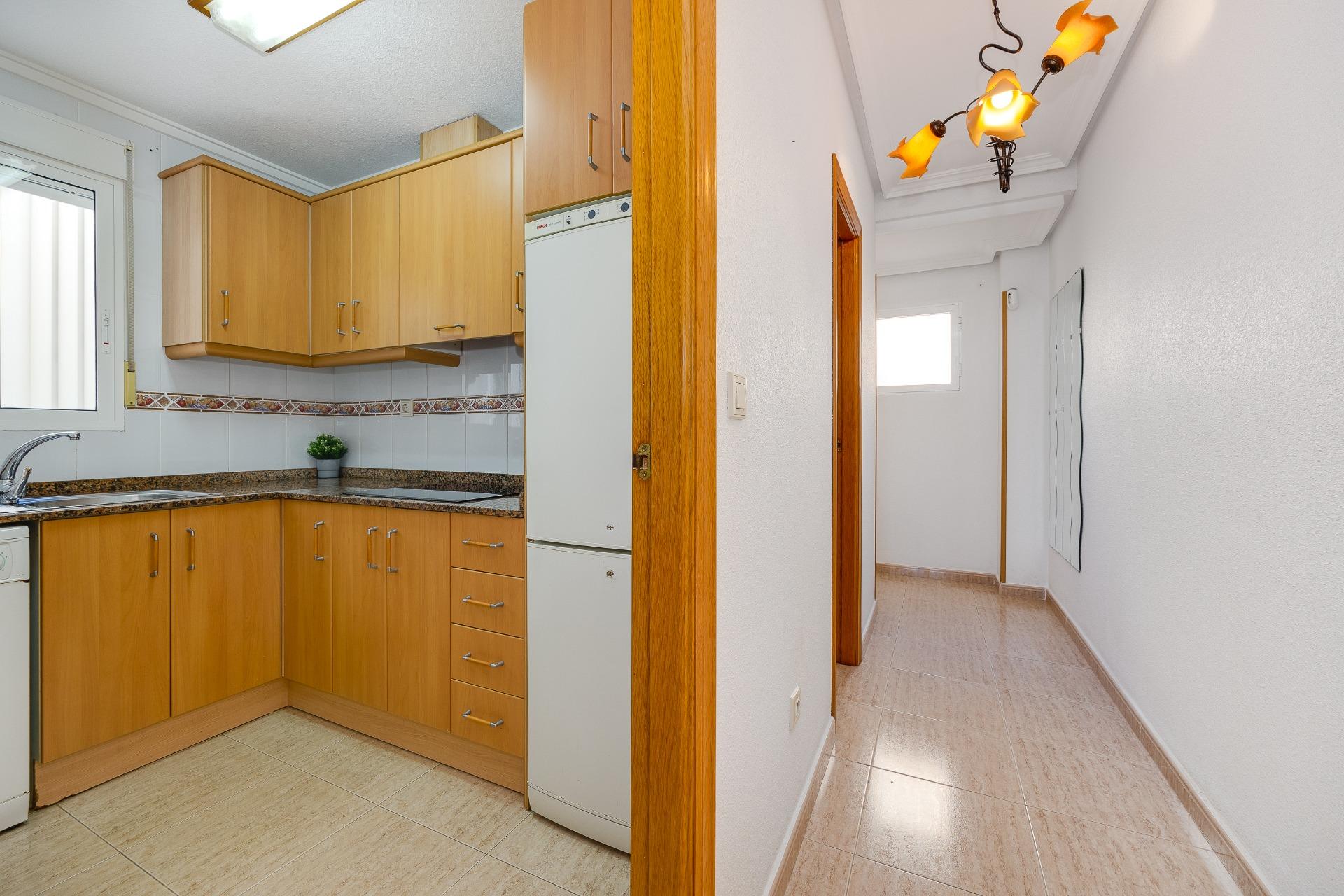 2 Bed, 1 Bath, ApartmentFor Sale, Torrevieja, Alicante