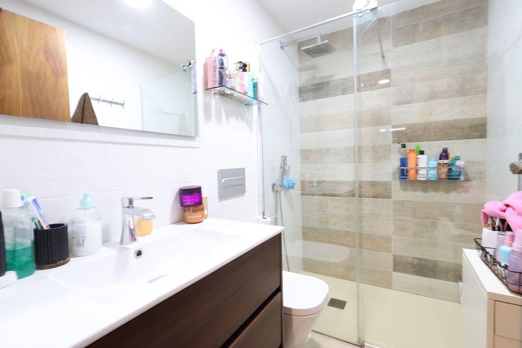 4 Bed, 3 Bath, ApartmentFor Sale, Cabo Roig, Alicante