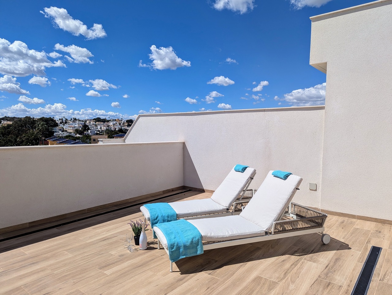 2 Bed, 2 Bath, ApartmentFor Sale, Villamartin, Alicante