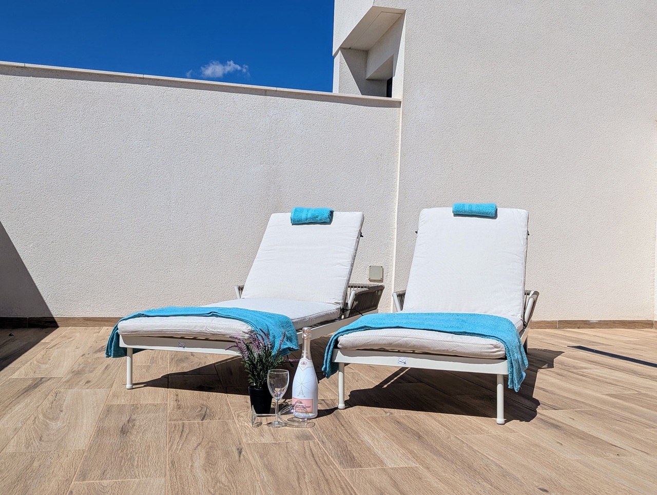 2 Bed, 2 Bath, ApartmentFor Sale, Villamartin, Alicante