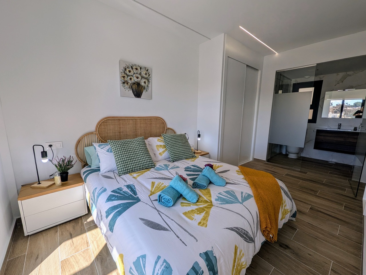 2 Bed, 2 Bath, ApartmentFor Sale, Villamartin, Alicante