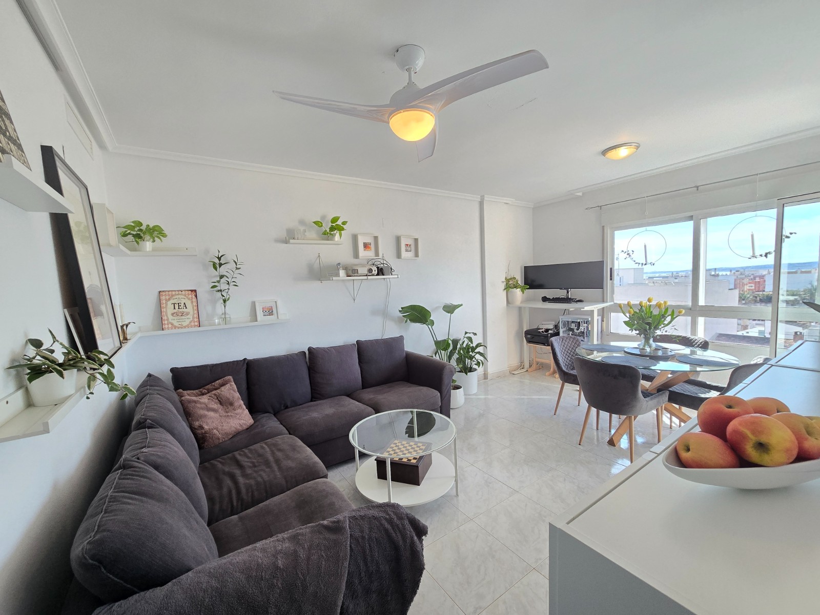 3 Bed, 2 Bath, ApartmentFor Sale, Los Montesinos *, Alicante