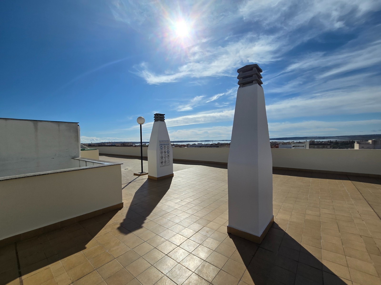 3 Bed, 2 Bath, ApartmentFor Sale, Los Montesinos *, Alicante