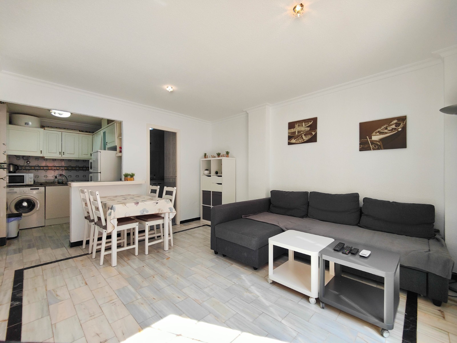 2 Bed, 2 Bath, ApartmentFor Sale, Torrevieja, Alicante