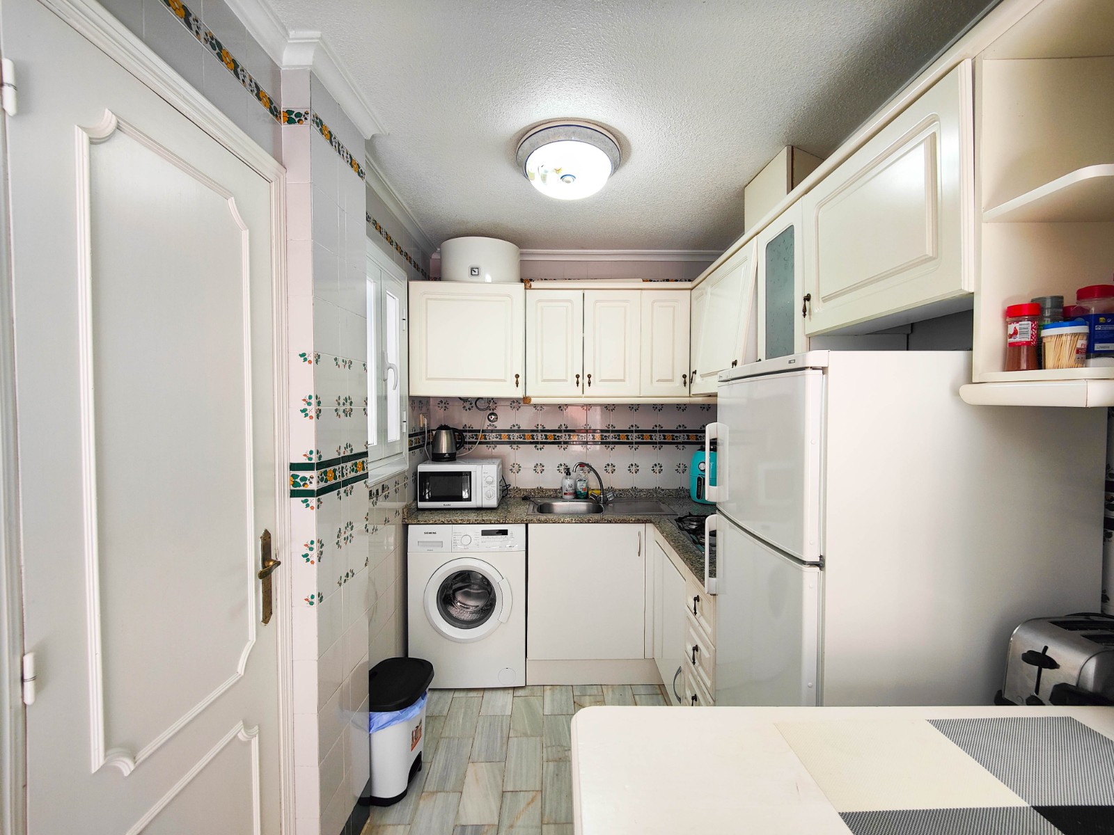 2 Bed, 2 Bath, ApartmentFor Sale, Torrevieja, Alicante