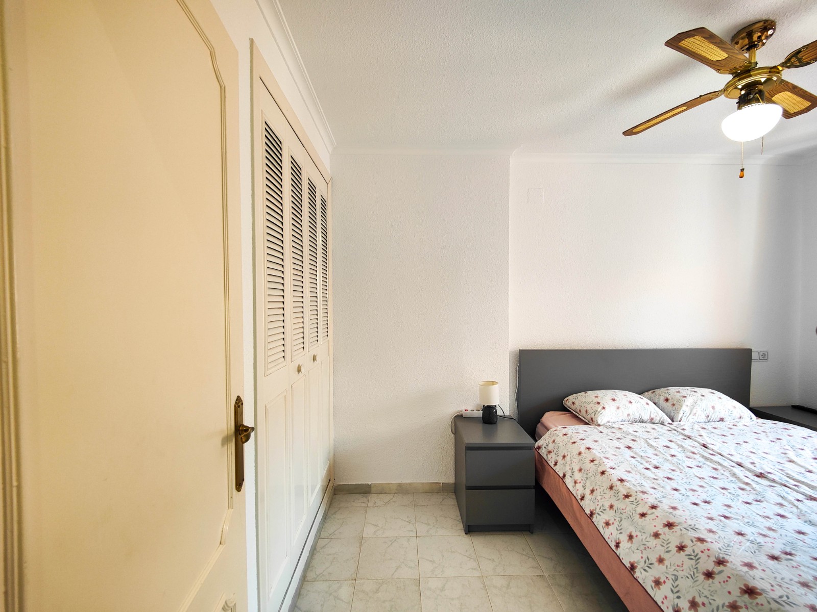 2 Bed, 2 Bath, ApartmentFor Sale, Torrevieja, Alicante