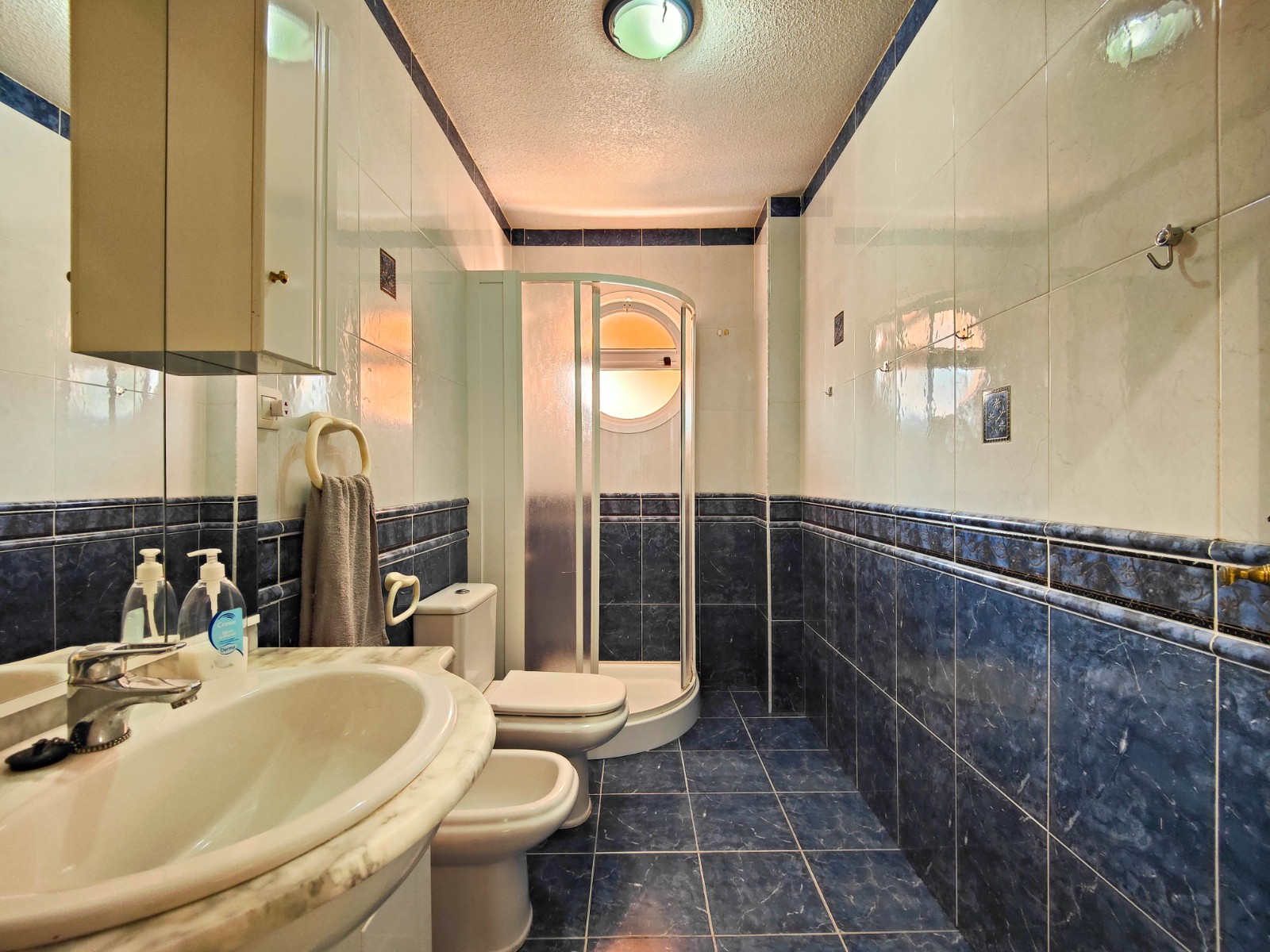 2 Bed, 2 Bath, ApartmentFor Sale, Torrevieja, Alicante