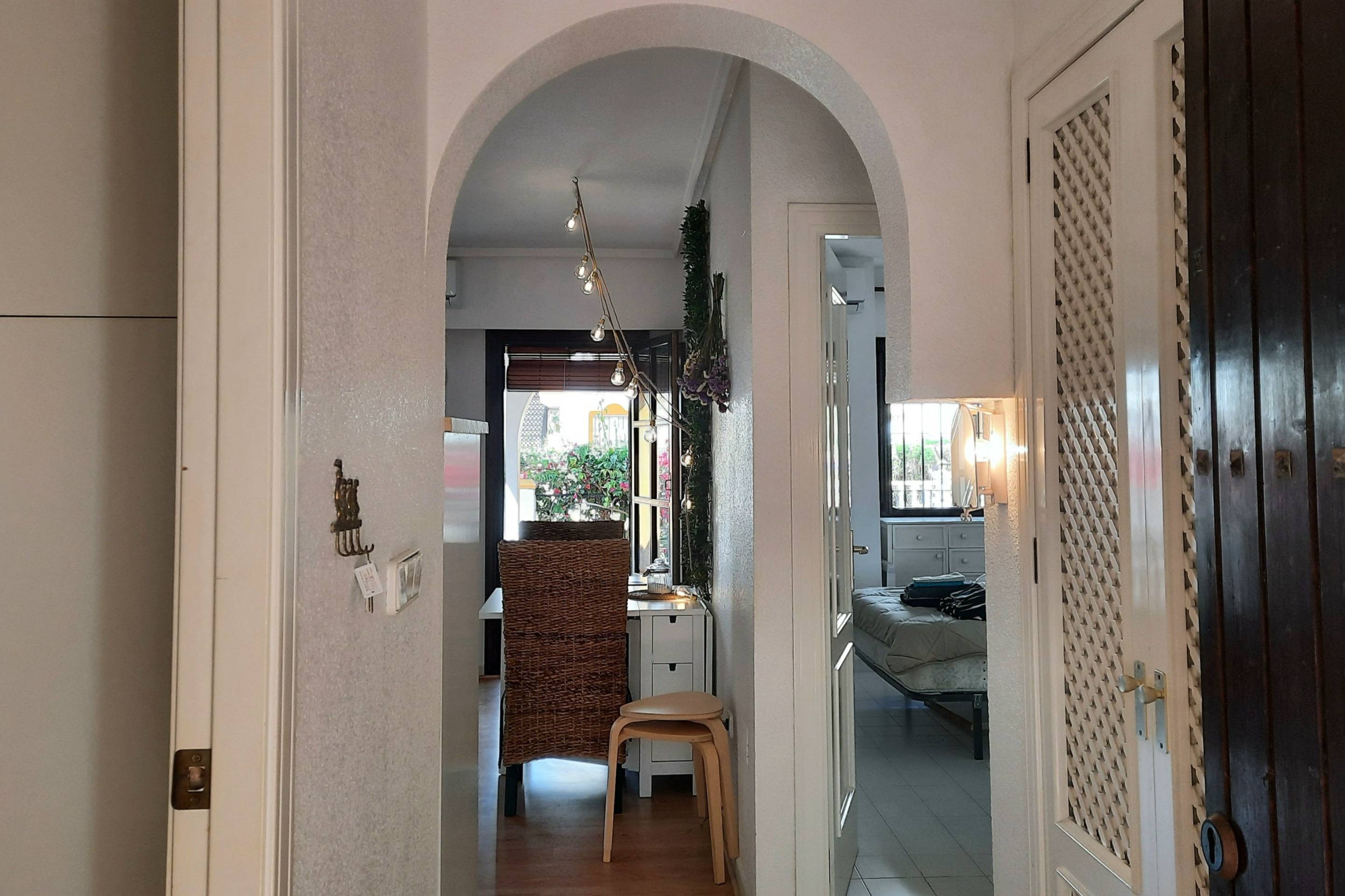 2 Bed, 1 Bath, HouseFor Sale, Torrevieja, Alicante