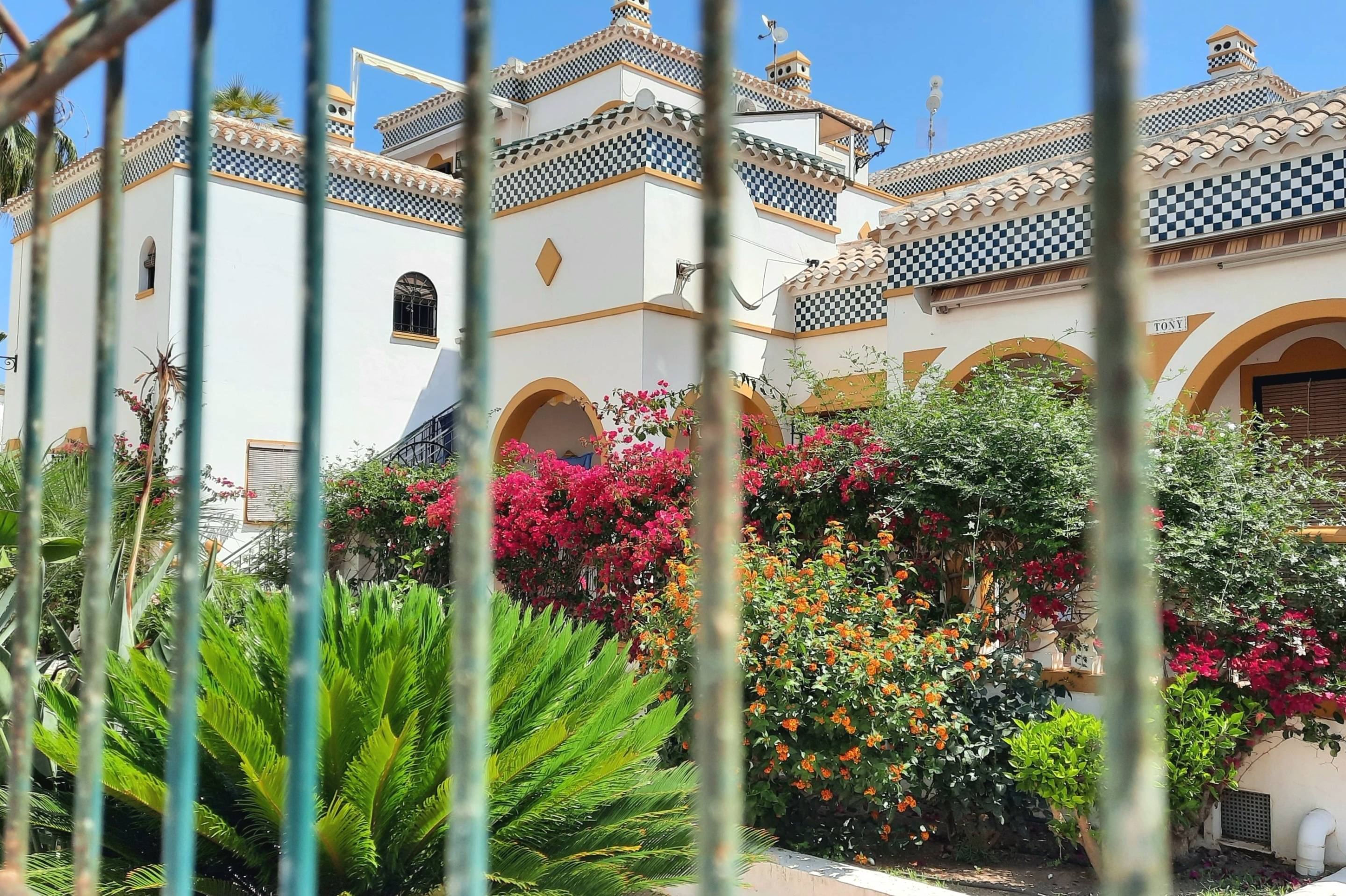 2 Bed, 1 Bath, HouseFor Sale, Torrevieja, Alicante