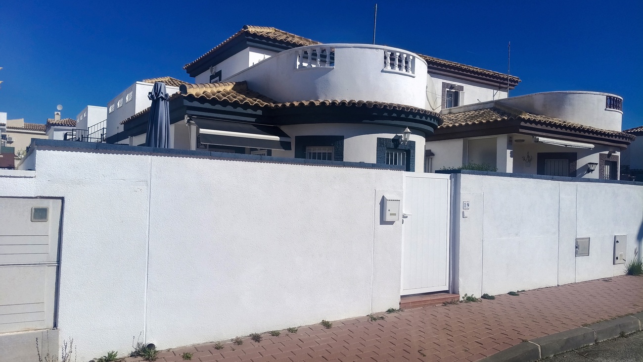 3 Bed, 2 Bath, HouseFor Sale, Sucina, Murcia