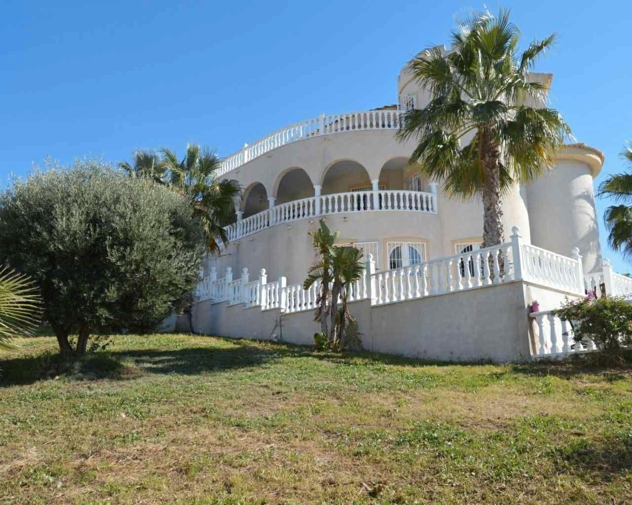7 Bed, 3 Bath, HouseFor Sale, Rojales, Alicante