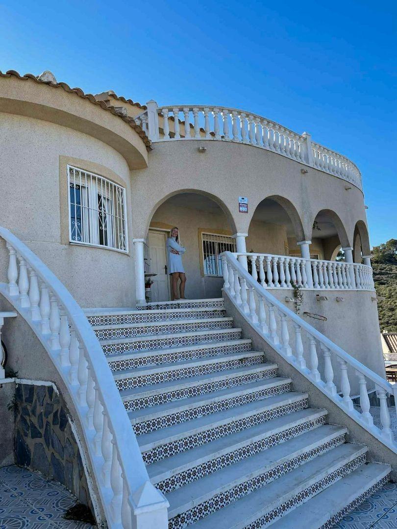 7 Bed, 3 Bath, HouseFor Sale, Rojales, Alicante