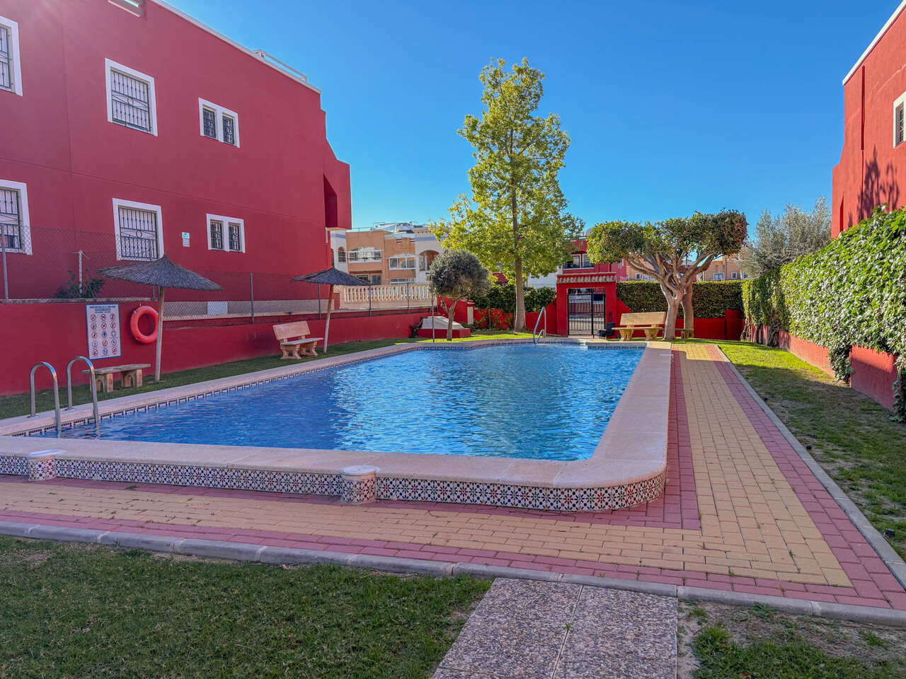 2 Bed, 2 Bath, ApartmentFor Sale, Torrevieja, Alicante