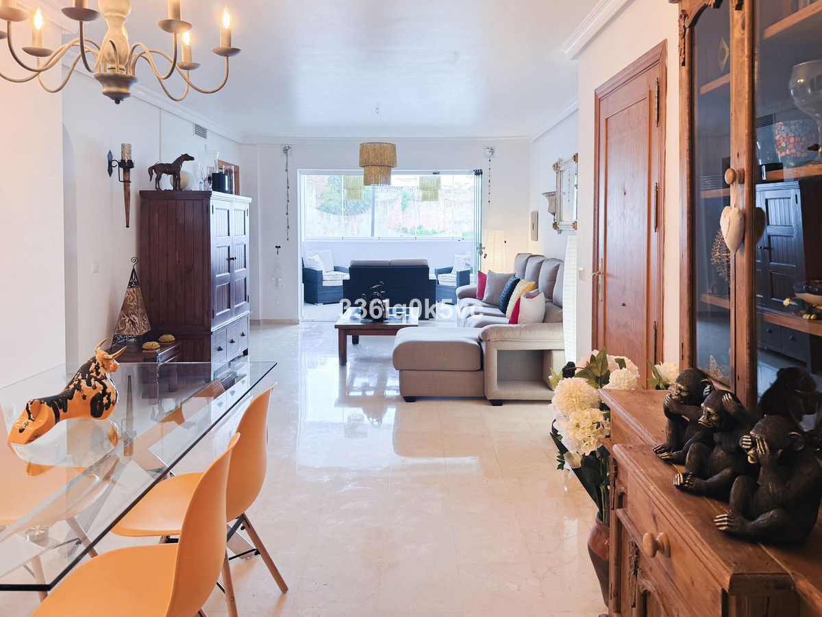 2 Bed, 2 Bath, ApartmentFor Sale, Benahavis, Malaga