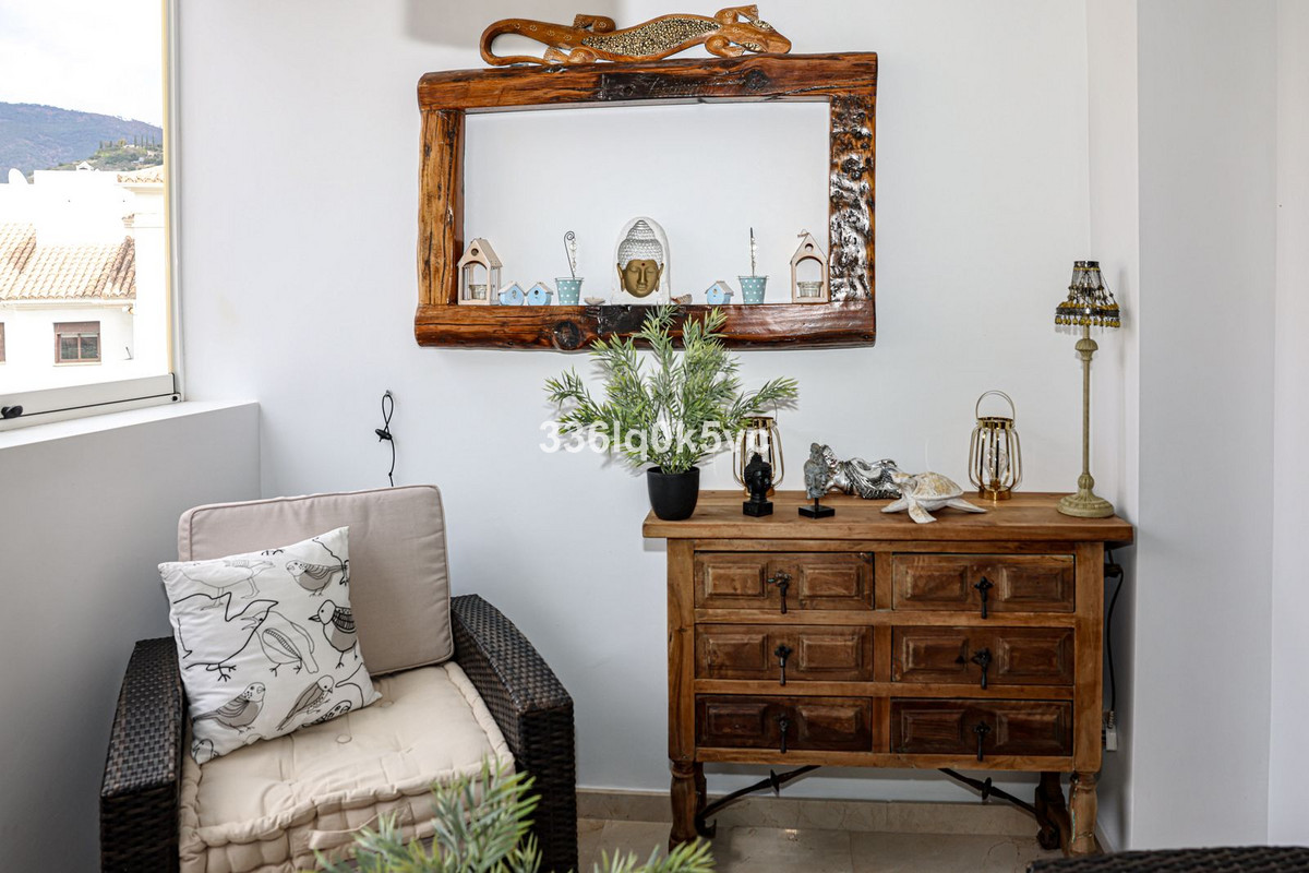 2 Bed, 2 Bath, ApartmentFor Sale, Benahavis, Malaga