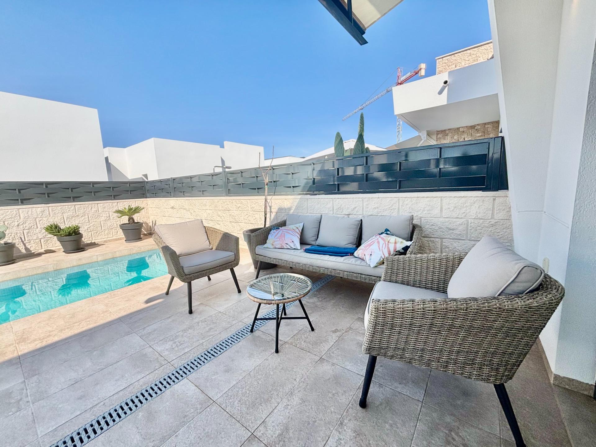 3 Bed, 2 Bath, HouseFor Sale, Benijofar, Alicante