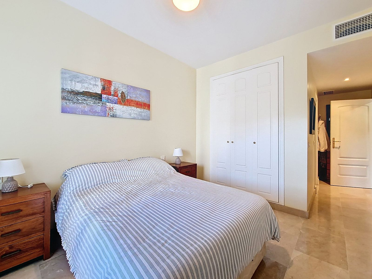 2 Bed, 2 Bath, ApartmentFor Sale, La Duquesa, Malaga