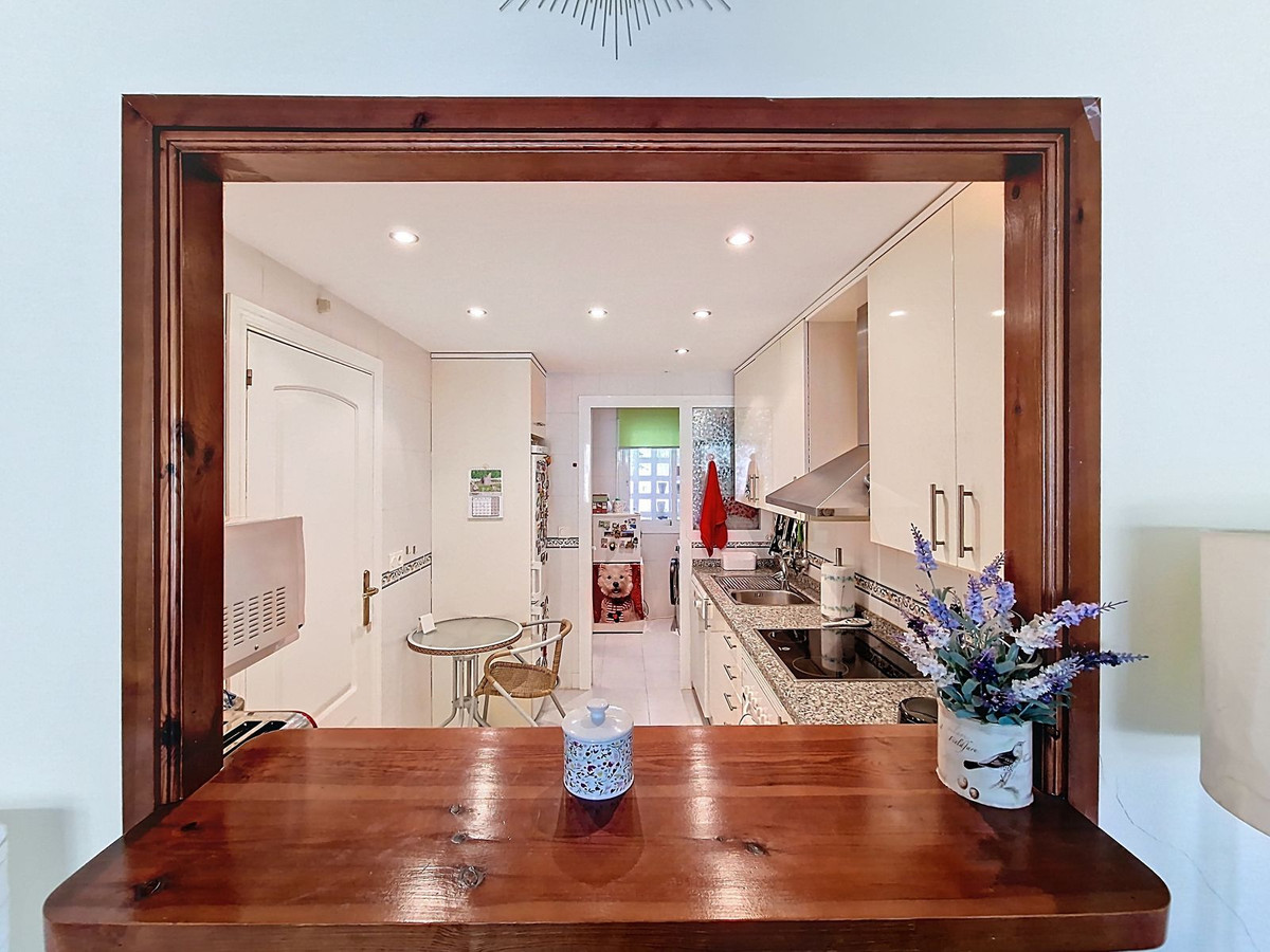 2 Bed, 2 Bath, ApartmentFor Sale, La Duquesa, Malaga