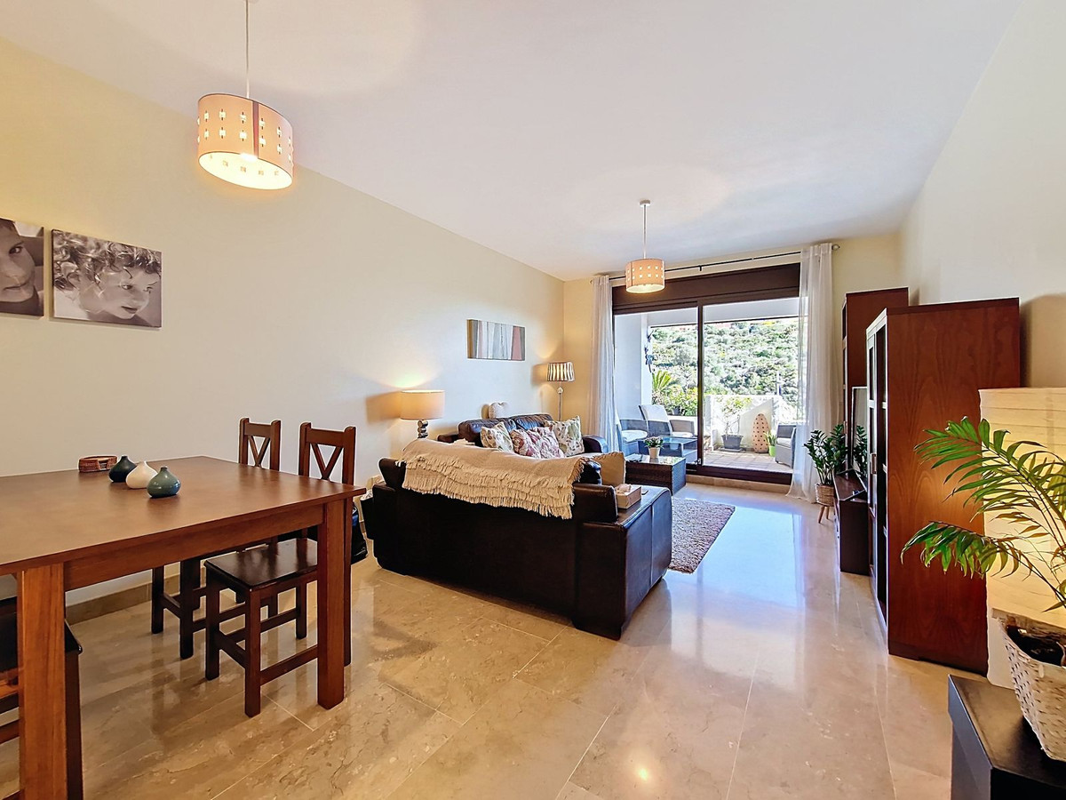 2 Bed, 2 Bath, ApartmentFor Sale, La Duquesa, Malaga
