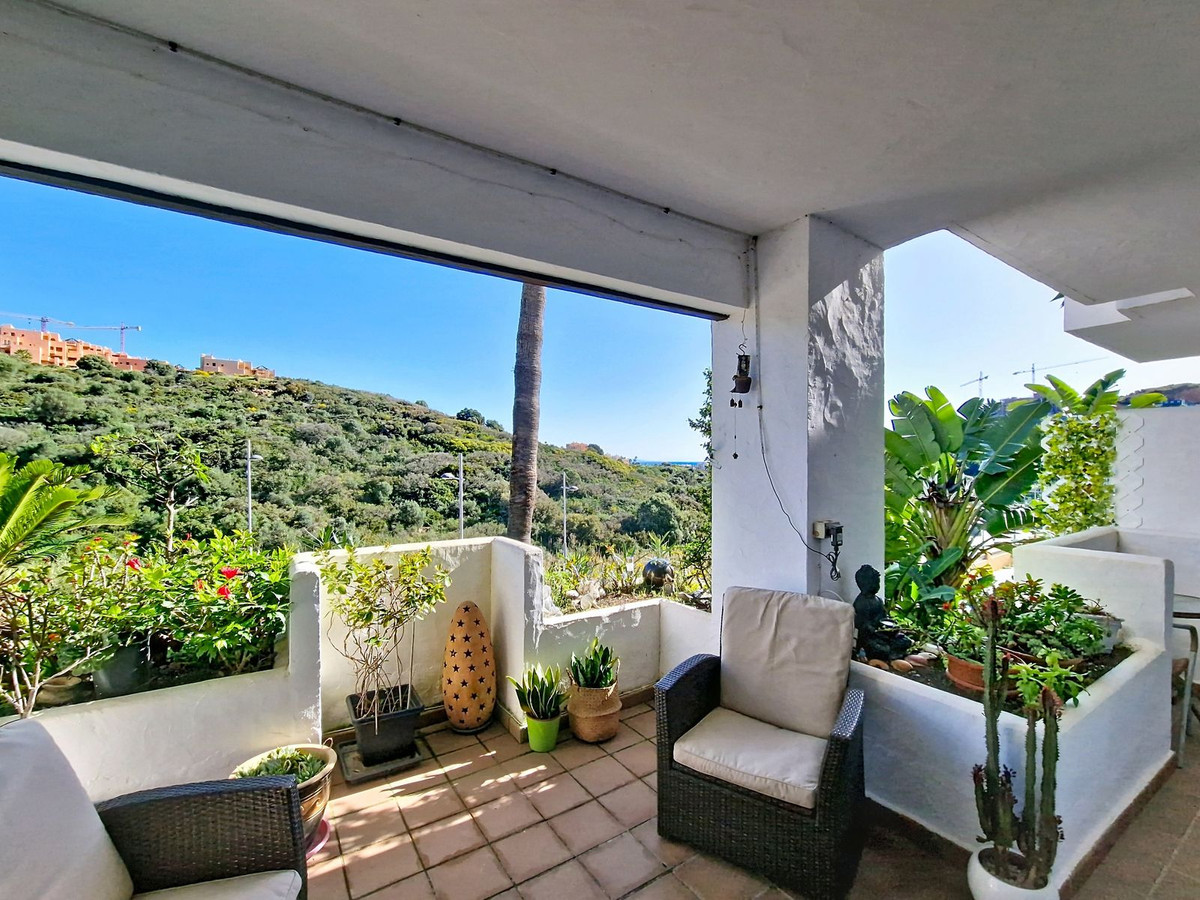 2 Bed, 2 Bath, ApartmentFor Sale, La Duquesa, Malaga