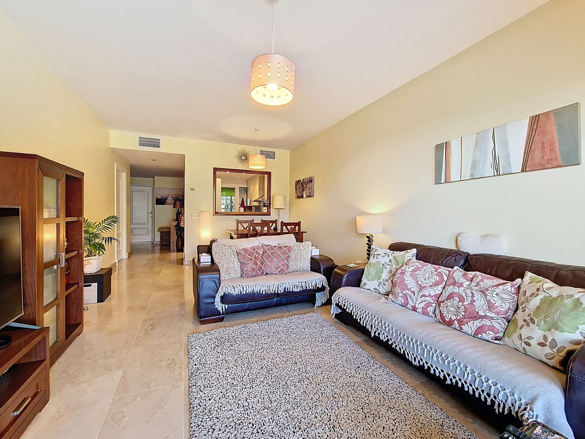 2 Bed, 2 Bath, ApartmentFor Sale, La Duquesa, Malaga