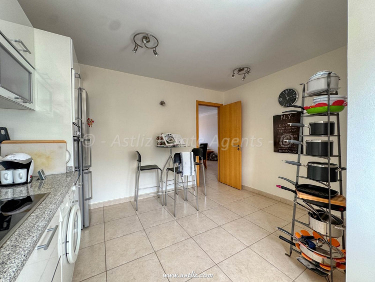 3 Bed, 2 Bath, ApartmentFor Sale, Lajas de Chapin, Puerto De Santiago