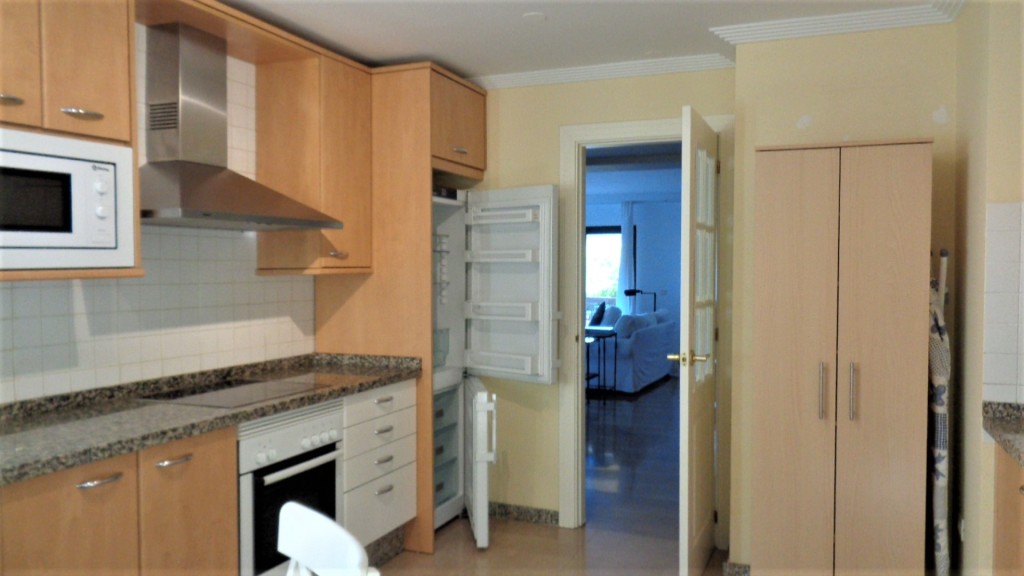 3 Bed, 3 Bath, ApartmentFor Sale, Sotogrande, Cadiz