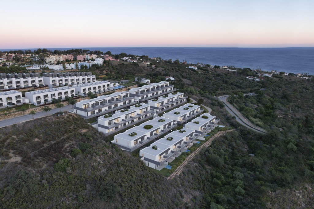 3 Bed, 2 Bath, ApartmentFor Sale, Manilva, Malaga