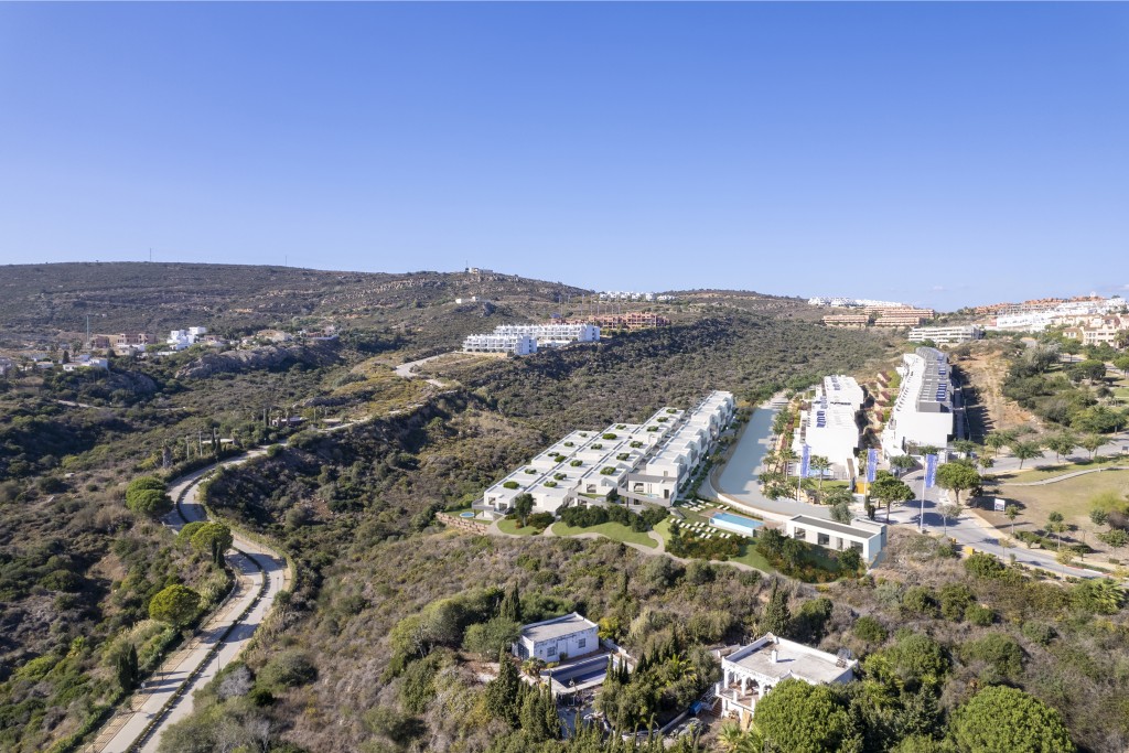 3 Bed, 2 Bath, ApartmentFor Sale, Manilva, Malaga