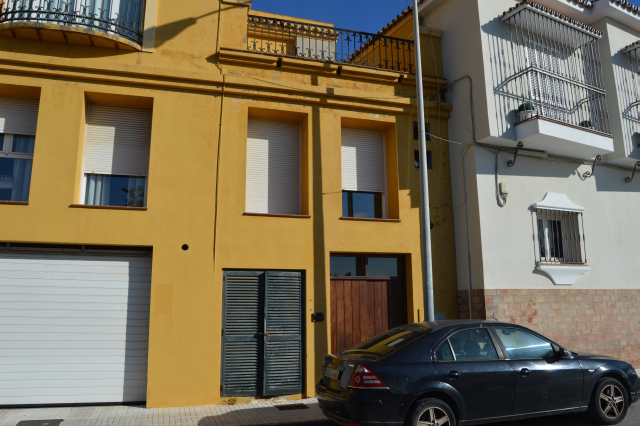 Commercial Property, For Sale