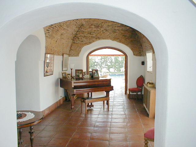 Commercial Property, For Sale