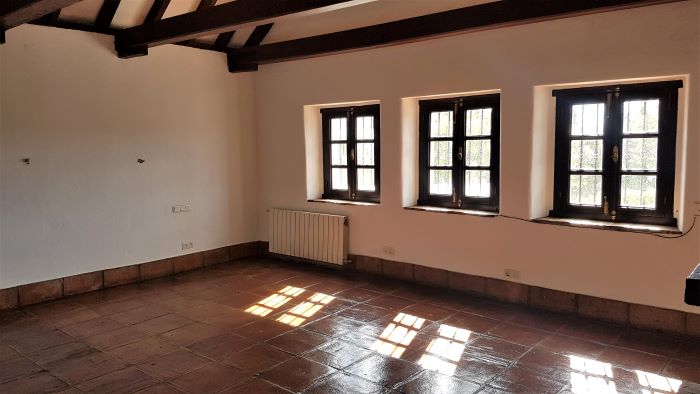 Commercial Property, For Sale