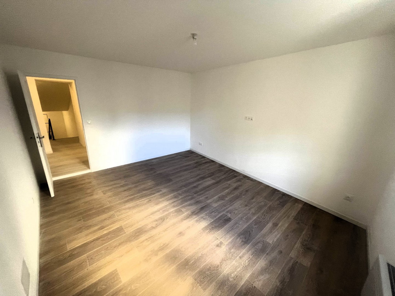 5 Bed, HouseFor Sale, Roujan, Herault, Languedoc-Roussillon, 34320