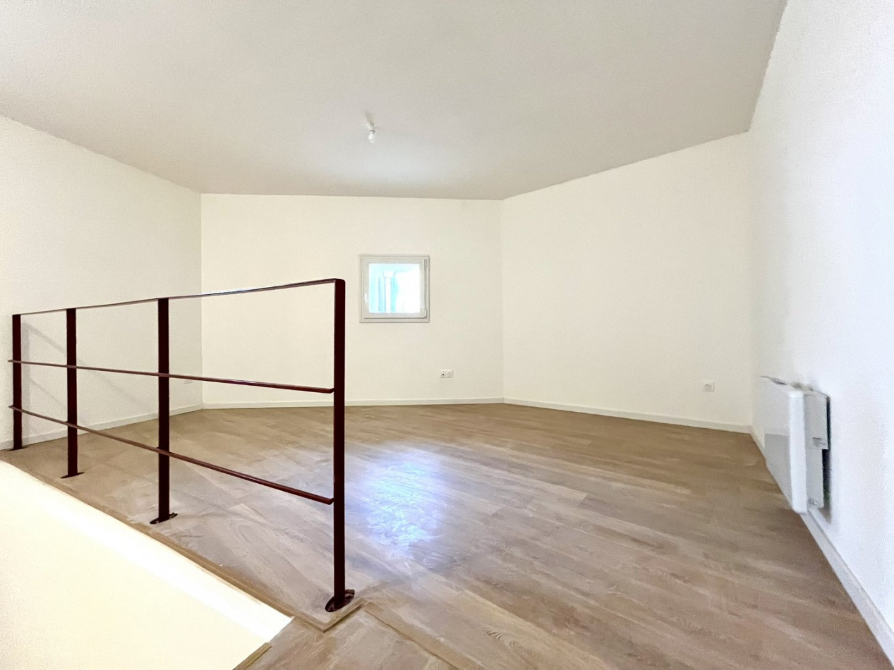 5 Bed, HouseFor Sale, Roujan, Herault, Languedoc-Roussillon, 34320