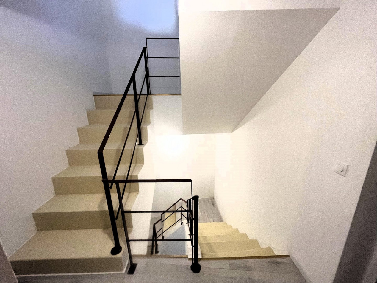 5 Bed, HouseFor Sale, Roujan, Herault, Languedoc-Roussillon, 34320