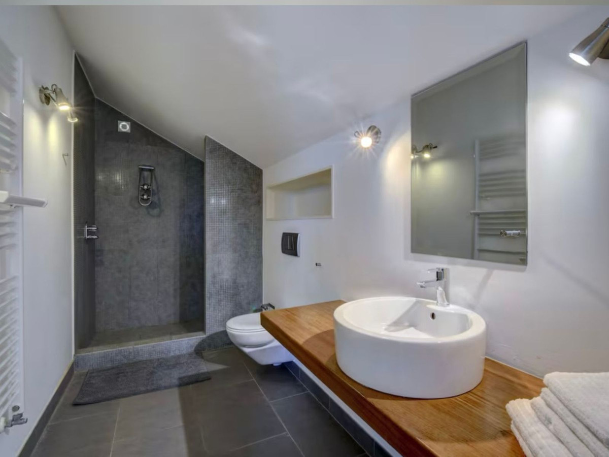 6 Bed, 5 Bath, HouseFor Sale, Manilva, Malaga