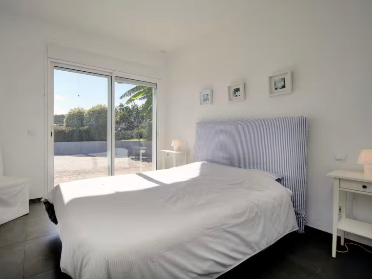 6 Bed, 5 Bath, HouseFor Sale, Manilva, Malaga