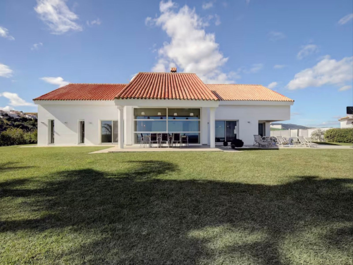 6 Bed, 5 Bath, HouseFor Sale, Manilva, Malaga