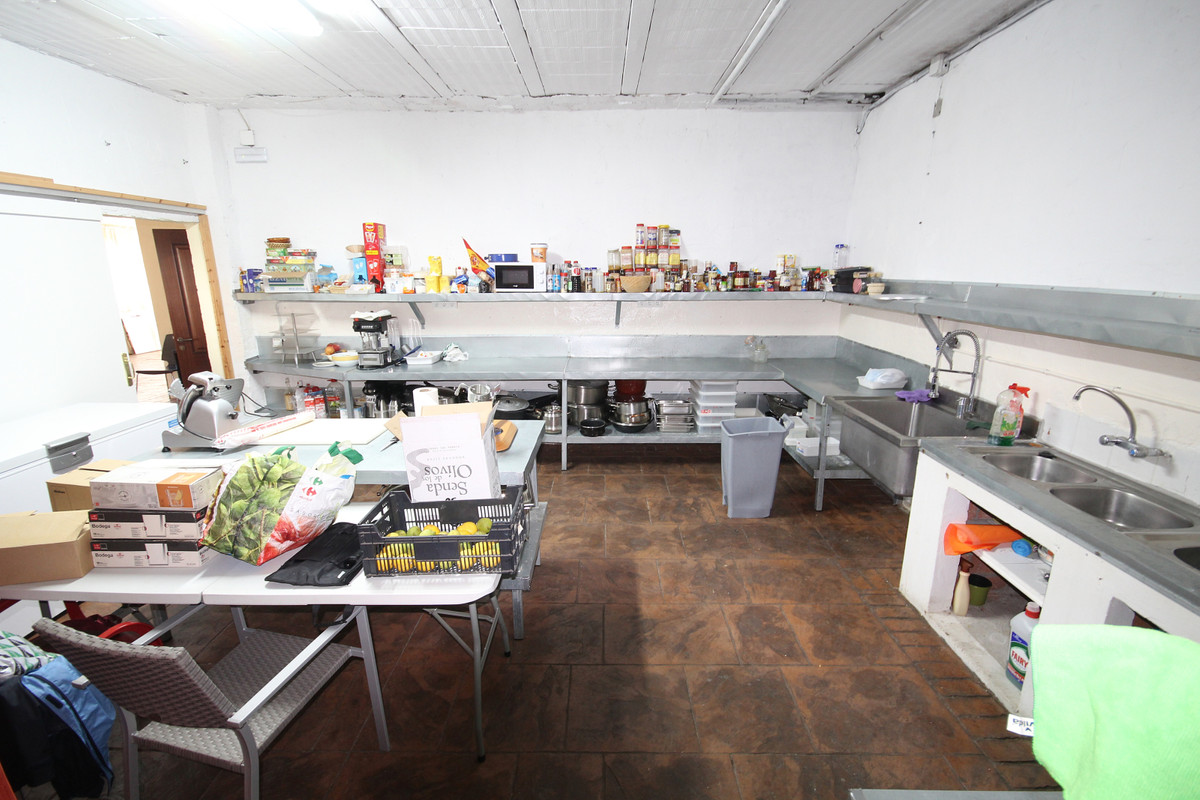 Commercial Property, For Sale