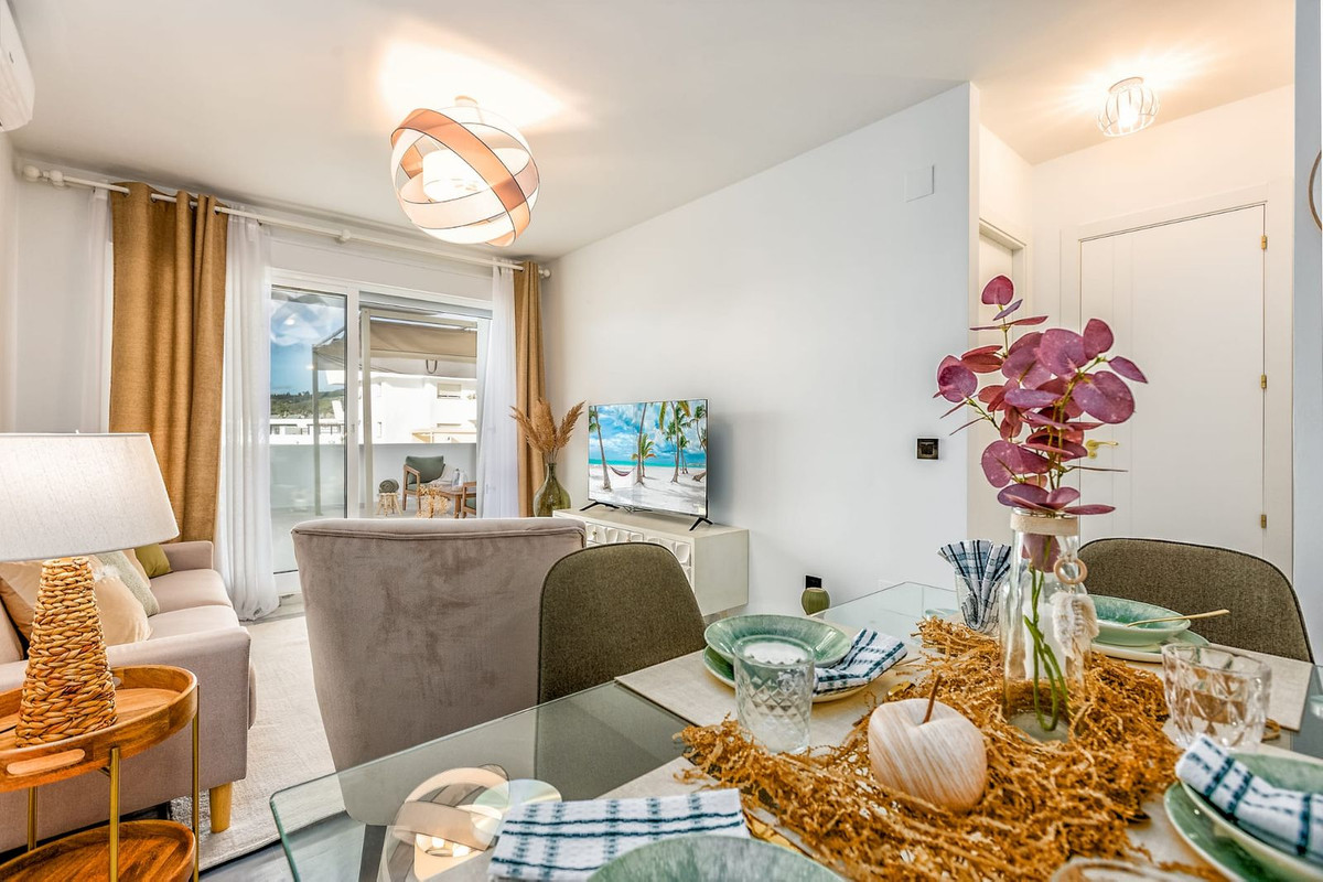 2 Bed, 1 Bath, ApartmentFor Sale, Riviera Del Sol, Malaga