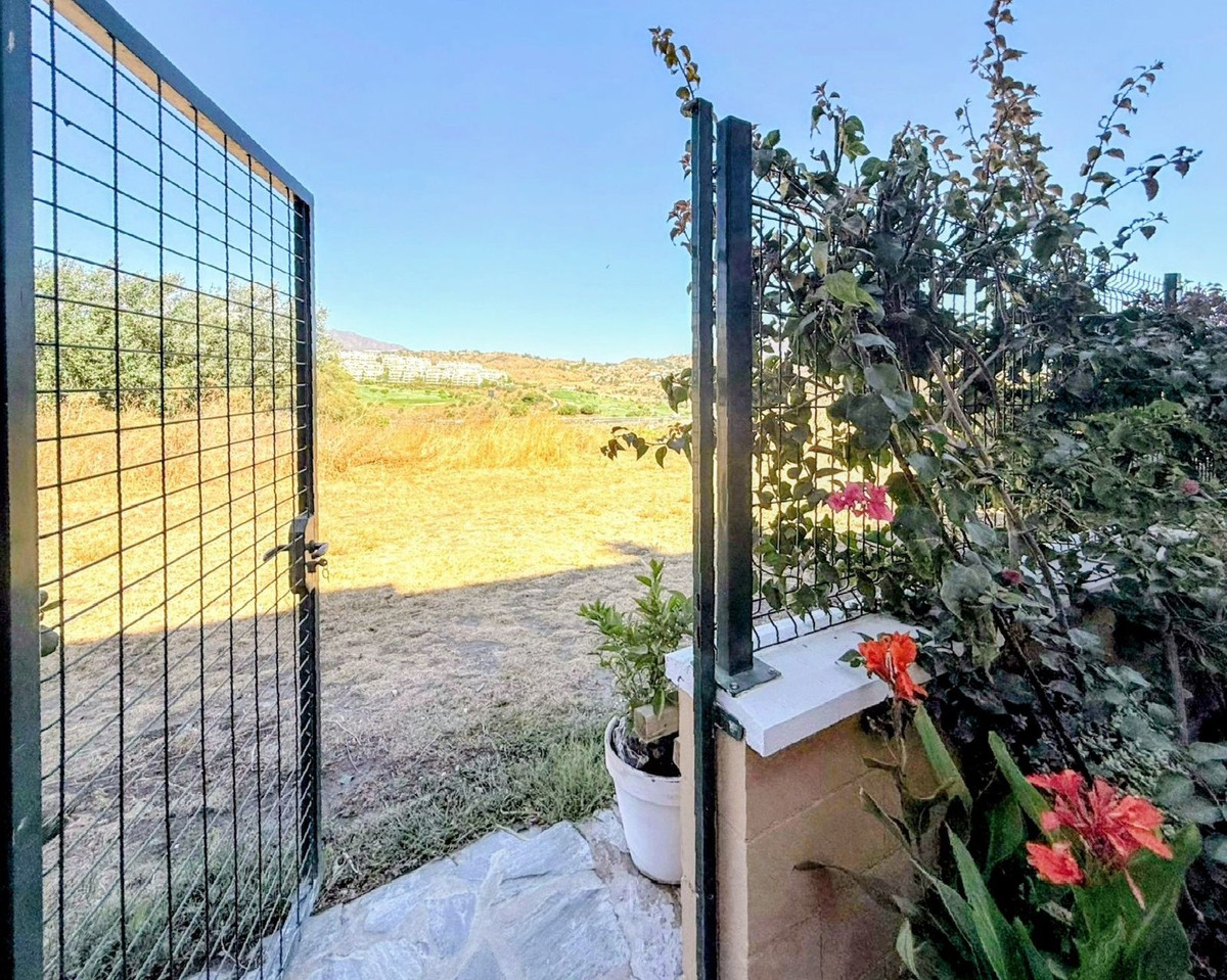 2 Bed, 2 Bath, ApartmentFor Sale, La Cala de Mijas, Malaga