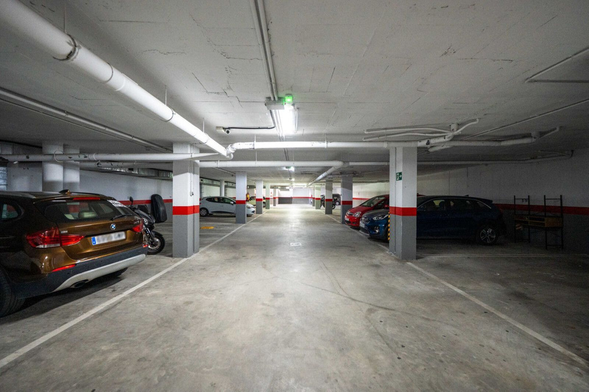 2 Bed, 2 Bath, ApartmentFor Sale, Riviera Del Sol, Malaga