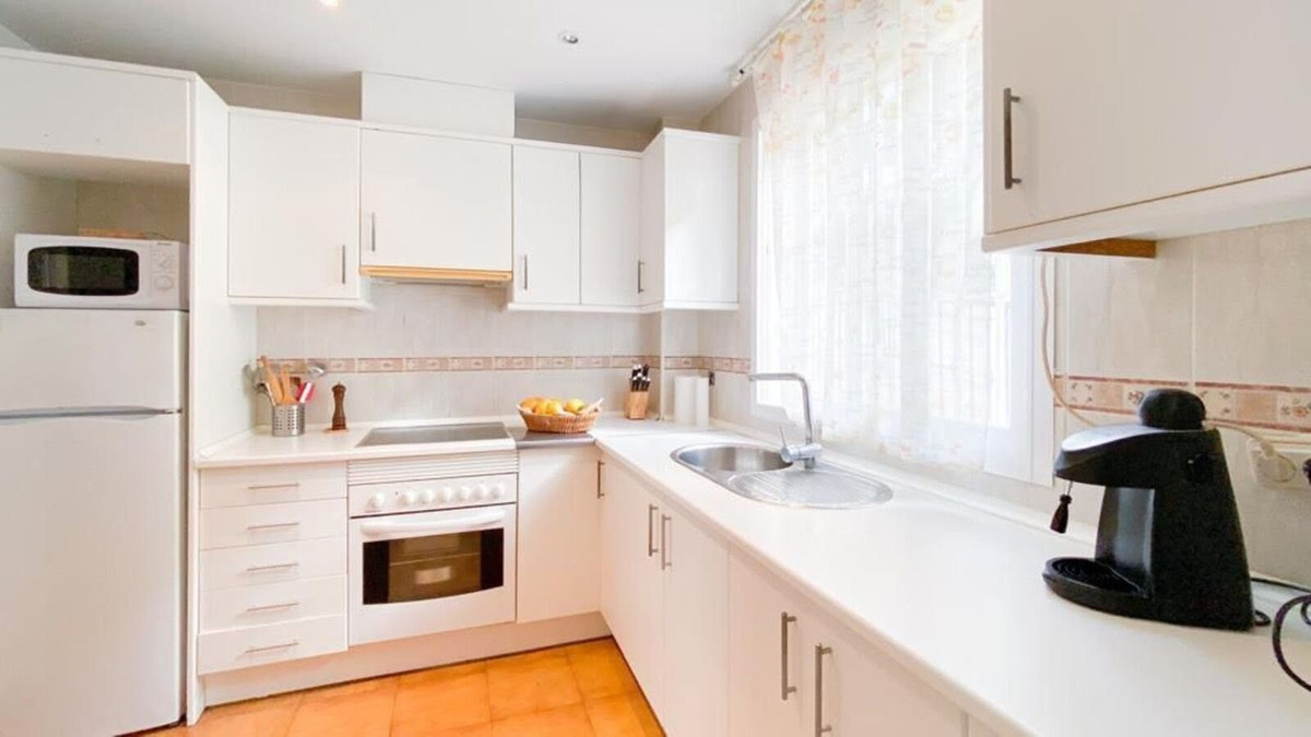 2 Bed, 2 Bath, ApartmentFor Sale, Calahonda, Malaga