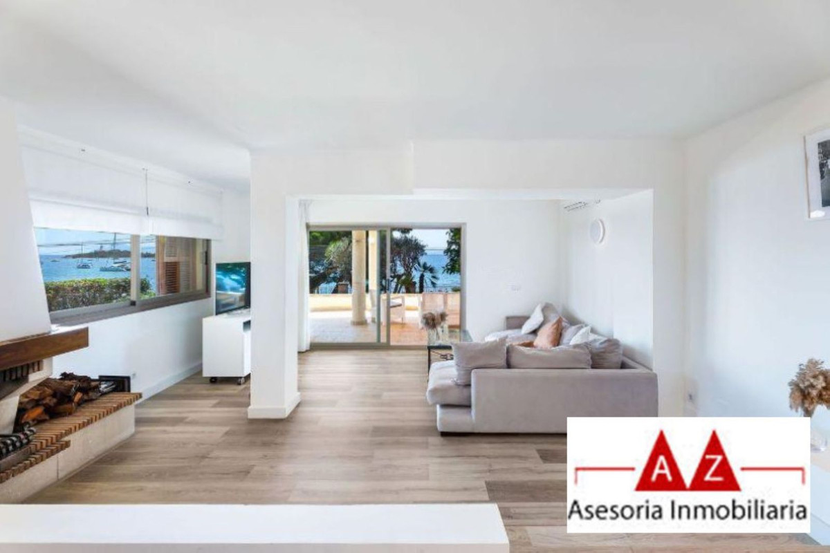 4 Bed, 3 Bath, ApartmentFor Sale, Alcudia, Islas Baleares