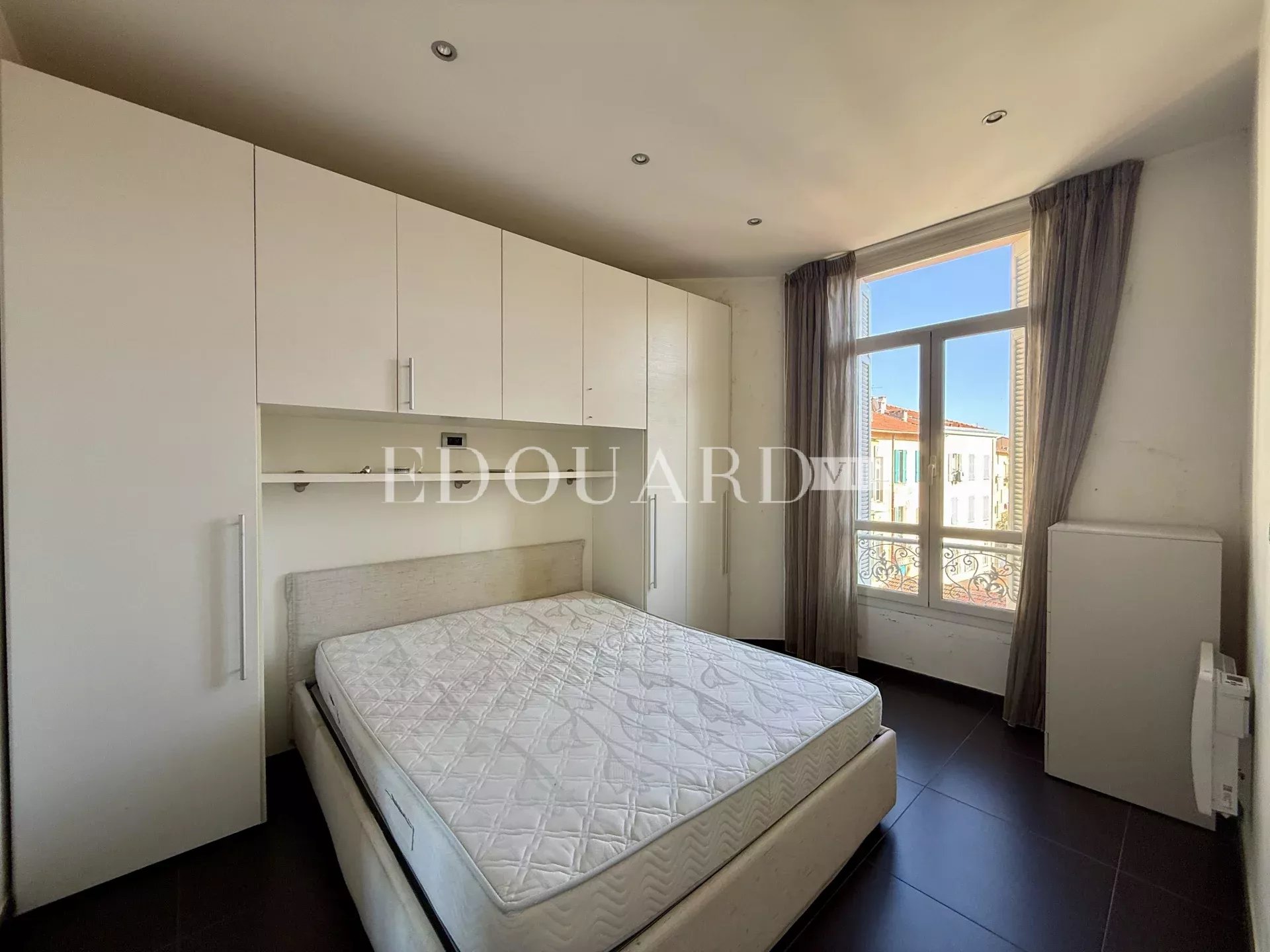1 Bed, 1 Bath, ApartmentFor Sale, Menton, Alpes-Maritimes