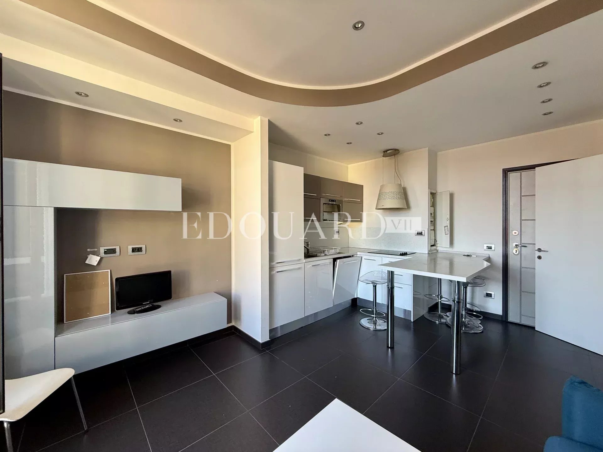 1 Bed, 1 Bath, ApartmentFor Sale, Menton, Alpes-Maritimes