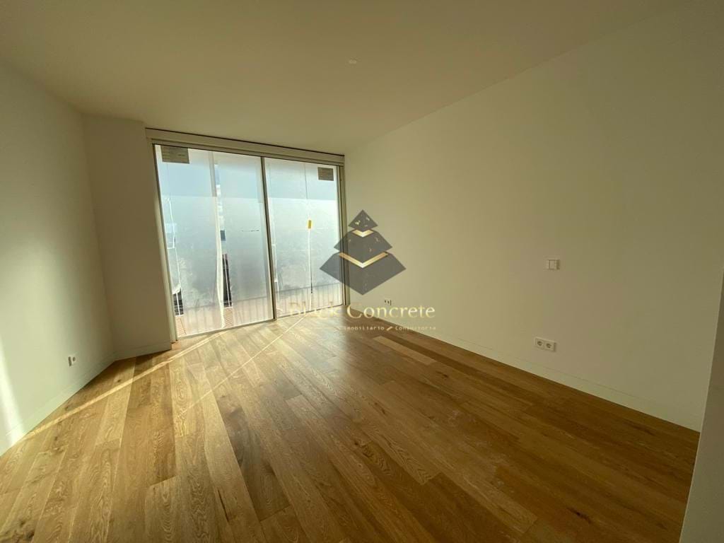 4 Bed, 3 Bath, ApartmentFor Sale, Lisboa, Lisboa, 1200-161