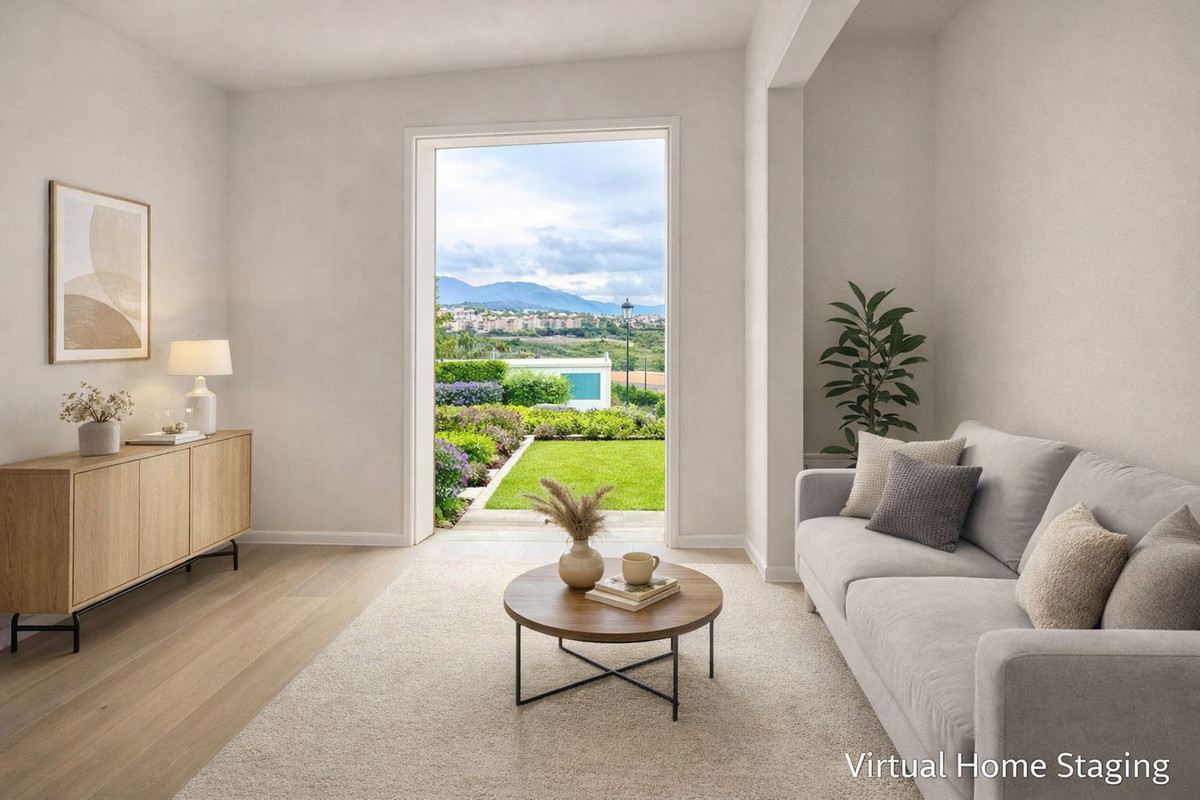 4 Bed, 3 Bath, HouseFor Sale, La Duquesa, Malaga