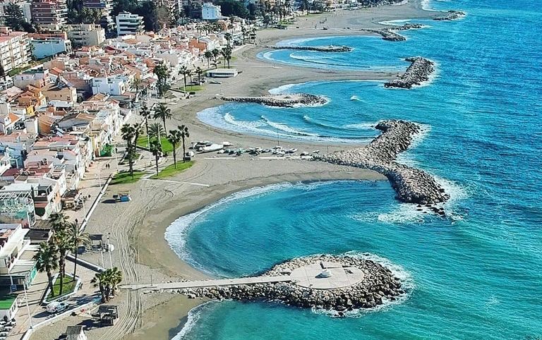 3 Bed, 3 Bath, ApartmentFor Sale, Malaga city, Malaga, 29000